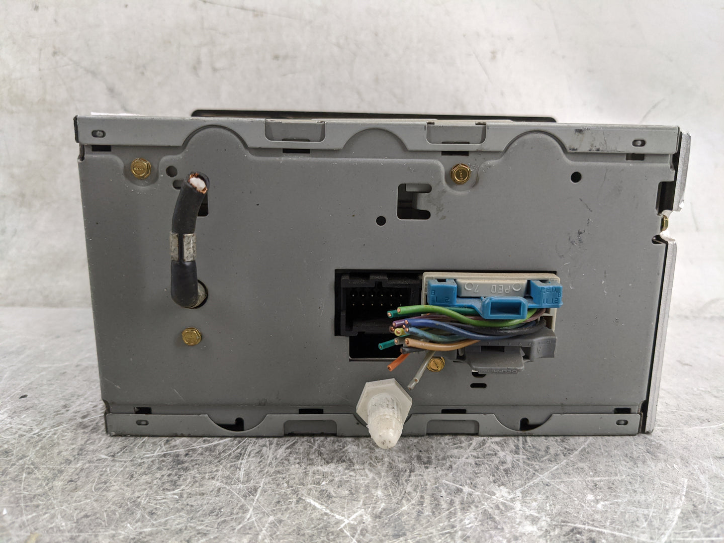 2002-2003 Chevrolet S10 Radio AM FM Cd Player Receiver Replacement P/N:15091316 Fits Fits 2002 2003 OEM Used Auto Parts - Oe