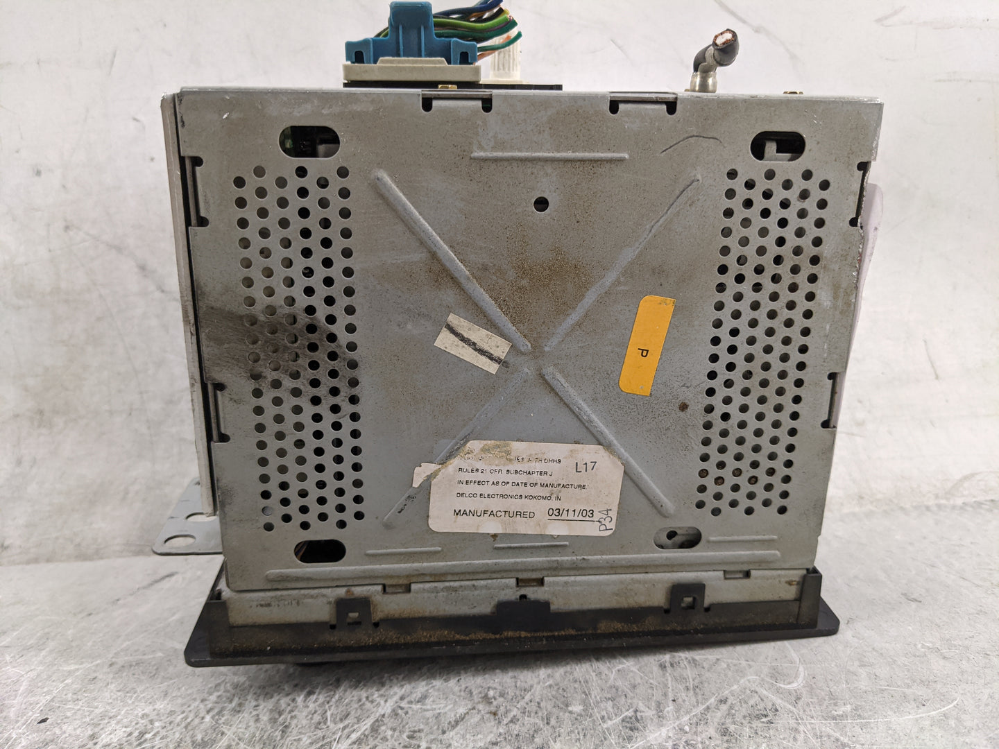 2002-2003 Chevrolet S10 Radio AM FM Cd Player Receiver Replacement P/N:15091316 Fits Fits 2002 2003 OEM Used Auto Parts - Oe
