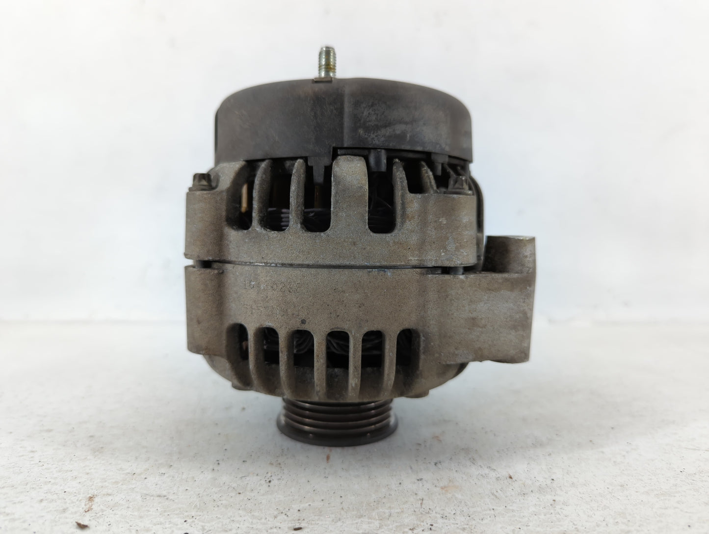 2001-2004 Chevrolet S10 Alternator Replacement Generator Charging Assembly Engine OEM Fits Fits 2001 2002 2003 2004 2005 OEM