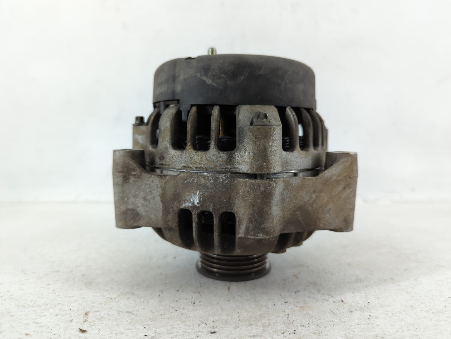 2001-2004 Chevrolet S10 Alternator Replacement Generator Charging Assembly Engine OEM Fits Fits 2001 2002 2003 2004 2005 OEM