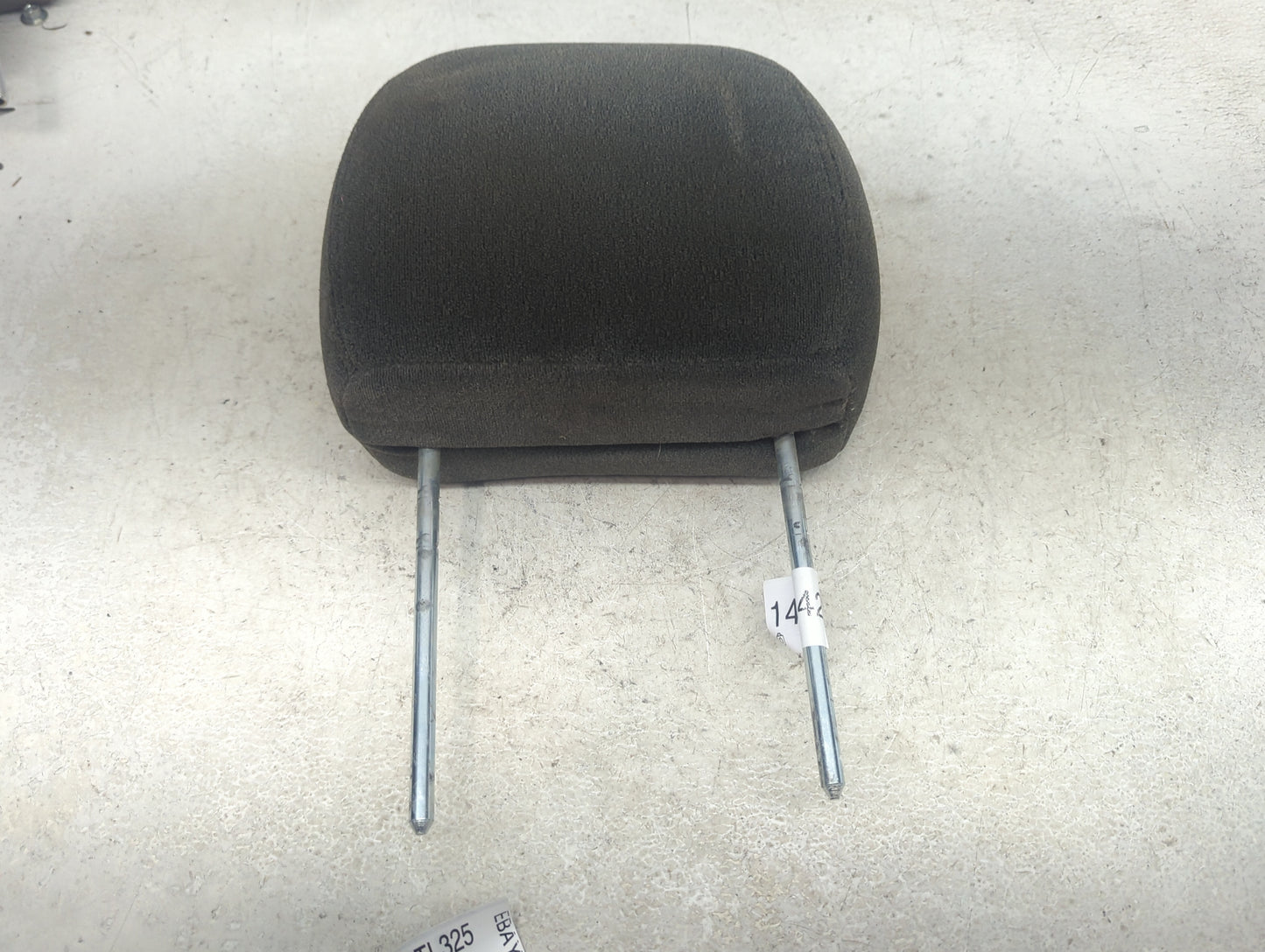 2003 Chevrolet Silverado Headrest Head Rest Front Driver Seat - Oemusedautoparts1.com