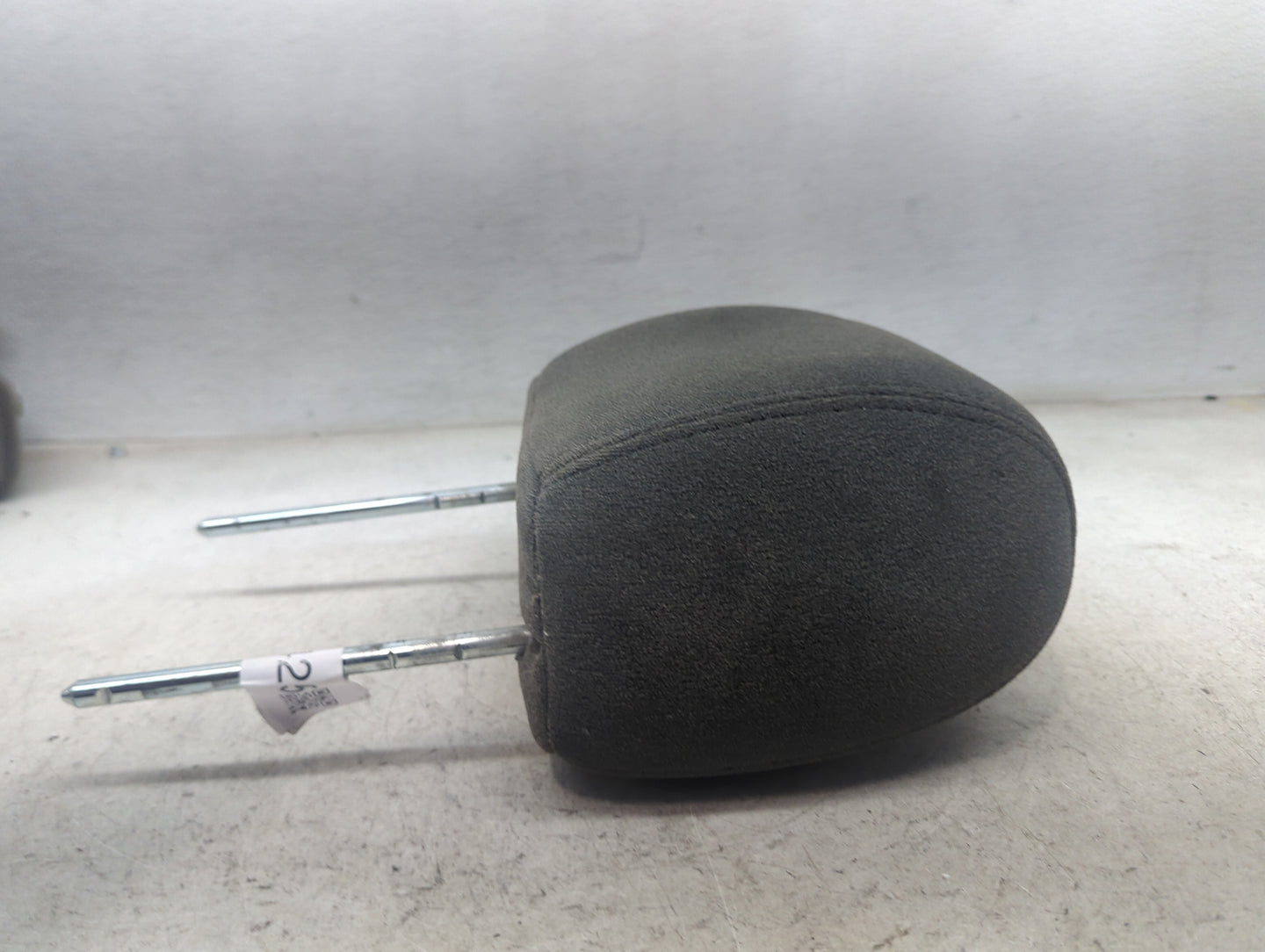 2003 Chevrolet Silverado Headrest Head Rest Front Driver Seat - Oemusedautoparts1.com