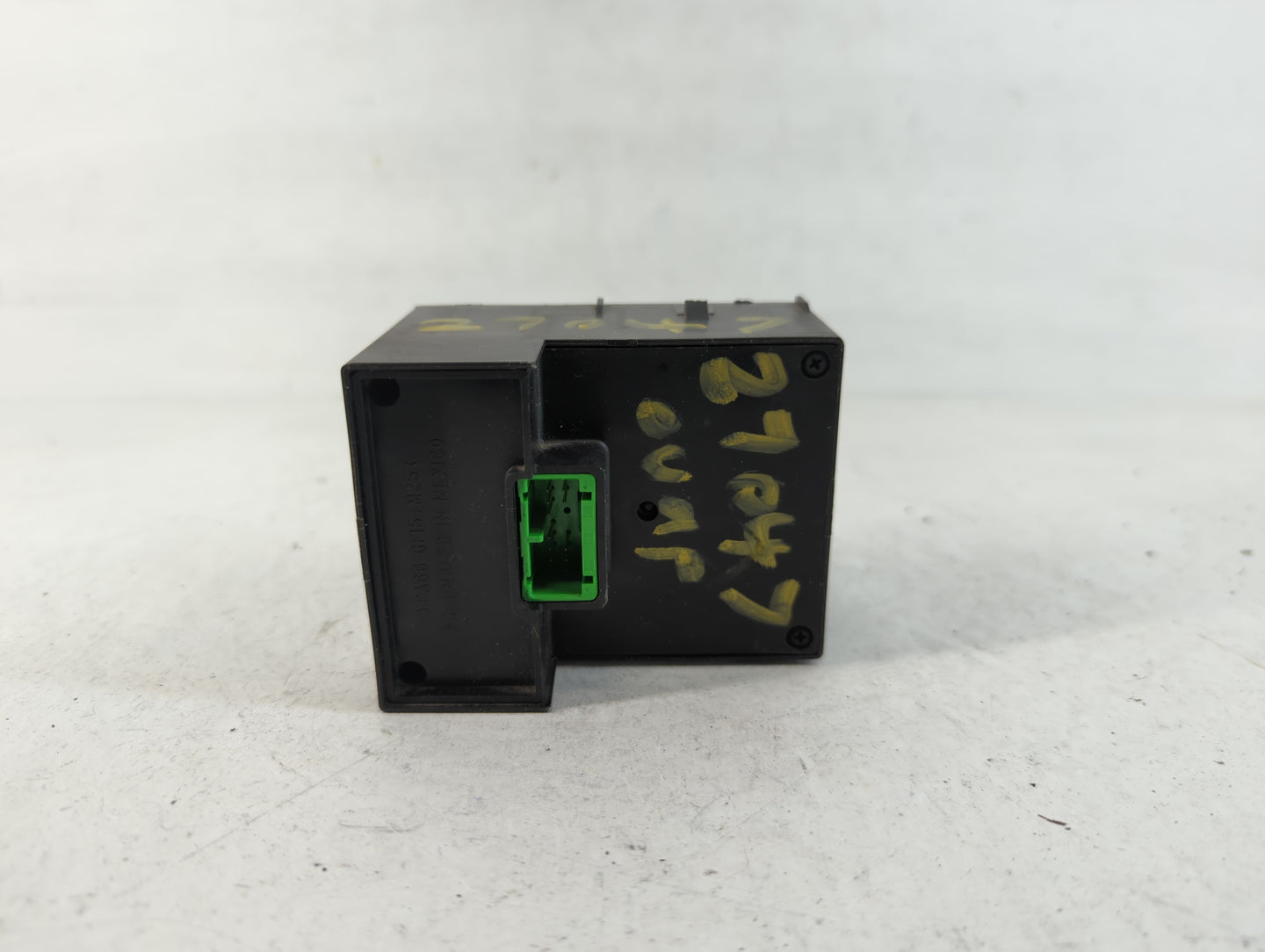 2003 Chevrolet Silverado Headlight Head Light Switch Lamp Control - Oemusedautoparts1.com