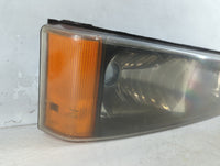 2003 Chevrolet Silverado Passenger Right Oem Head Light Headlight Lamp - Oemusedautoparts1.com