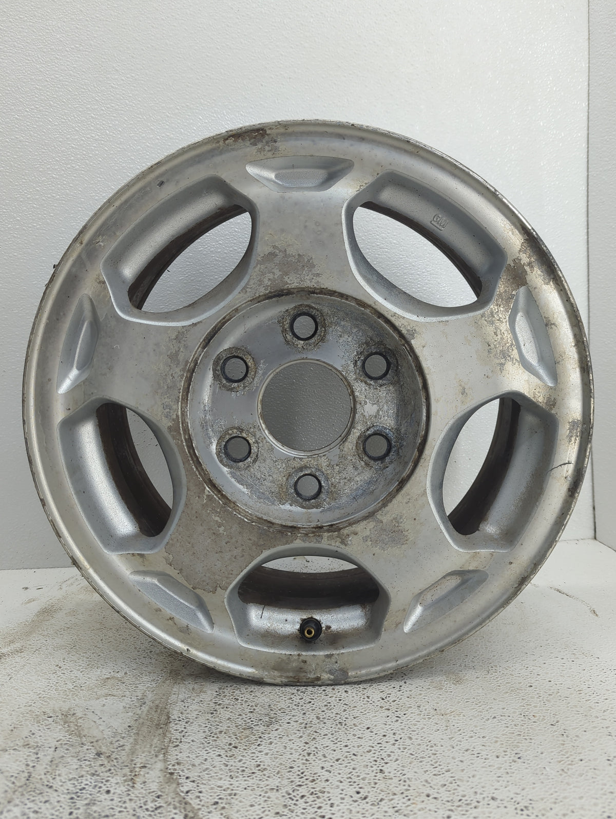 2003-2007 Chevrolet Silverado 1500 Oem Wheel Rim 1093137 - Oemusedautoparts1.com