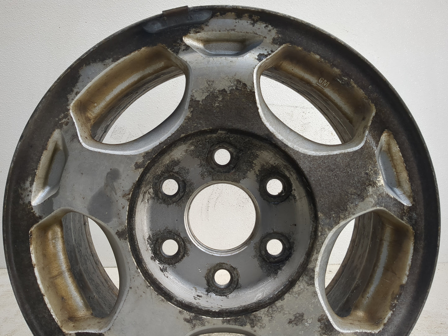 2003-2007 Chevrolet Silverado 1500 Oem Wheel Rim 1131352 - Oemusedautoparts1.com