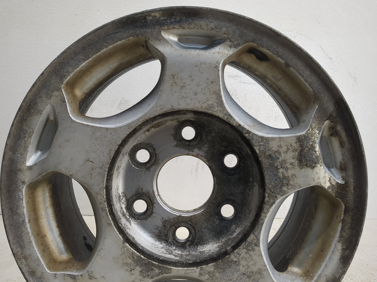 2003-2007 Chevrolet Silverado 1500 Oem Wheel Rim 1131354 - Oemusedautoparts1.com