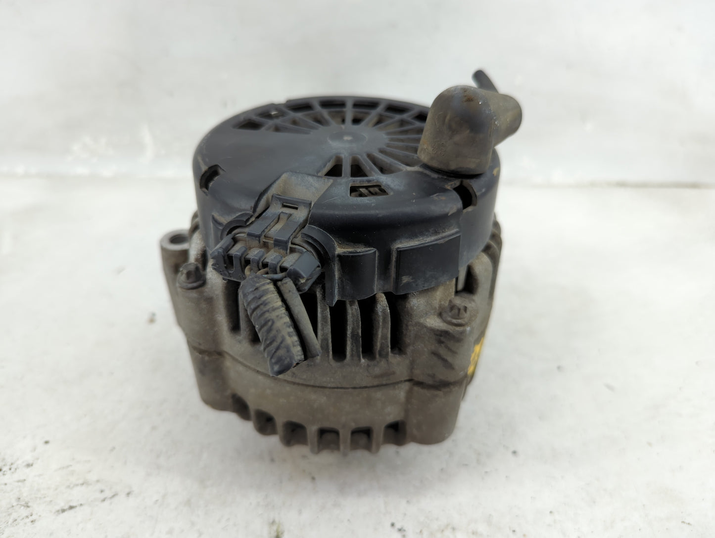 2002-2005 Chevrolet Silverado 1500 Alternator Replacement Generator Charging Assembly Engine OEM Fits Fits 2002 2003 2004 20