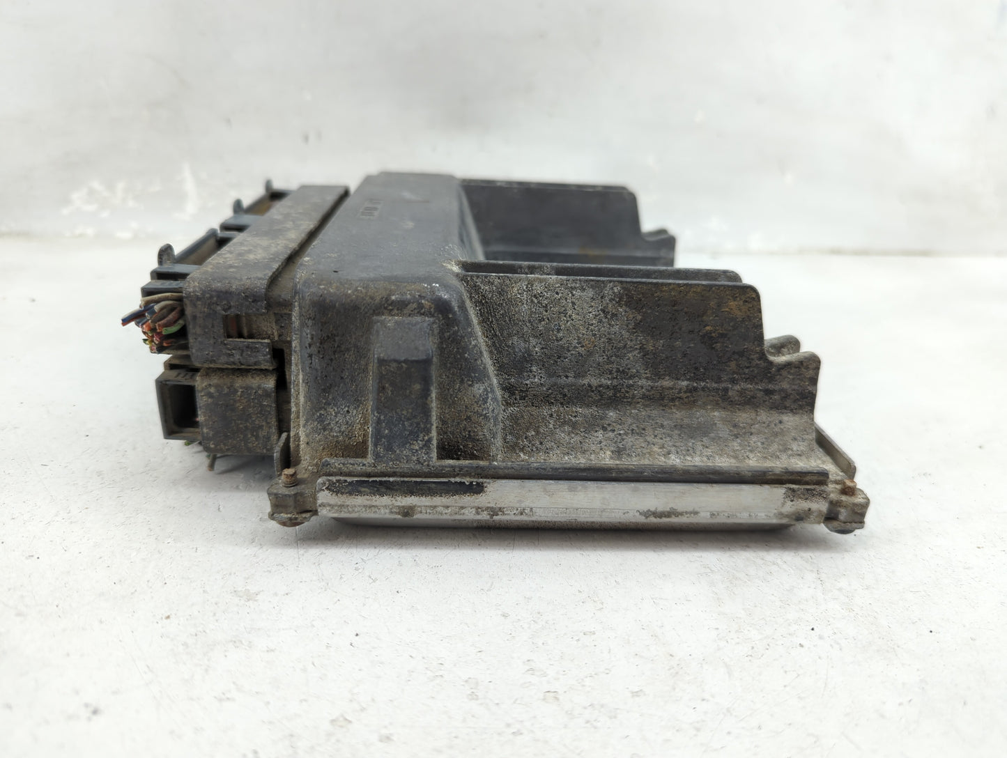 2003-2005 Chevrolet Silverado 1500 PCM Engine Control Computer ECU ECM PCU OEM P/N:12582605 12580786 Fits Fits 2003 2004 200