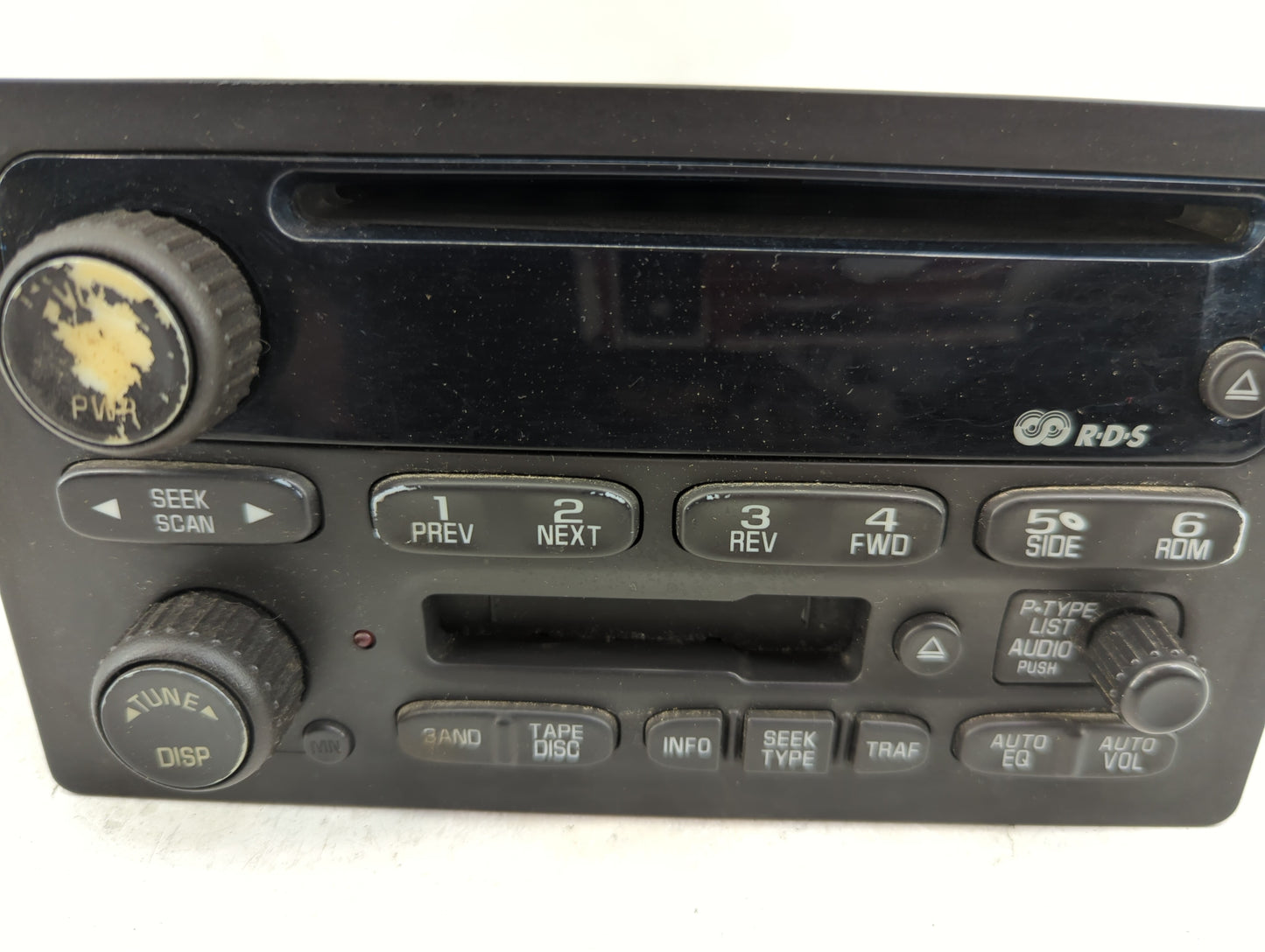 2003-2005 Chevrolet Silverado 1500 Radio AM FM Cd Player Receiver Replacement Fits Fits 2003 2004 2005 OEM Used Auto Parts -