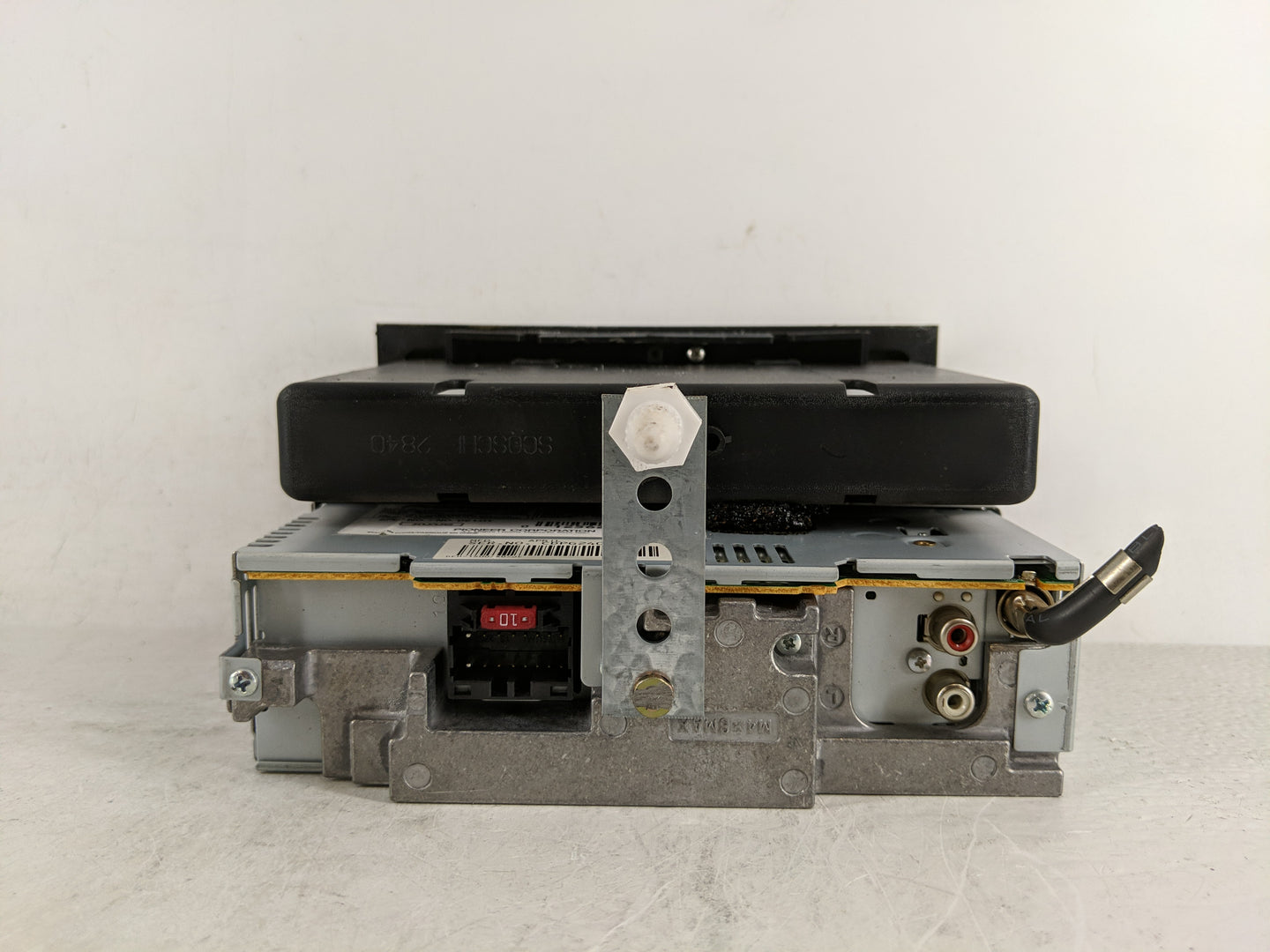 2003-2005 Chevrolet Silverado 1500 Radio AM FM Cd Player Receiver Replacement Fits Fits 2003 2004 2005 2006 OEM Used Auto Pa