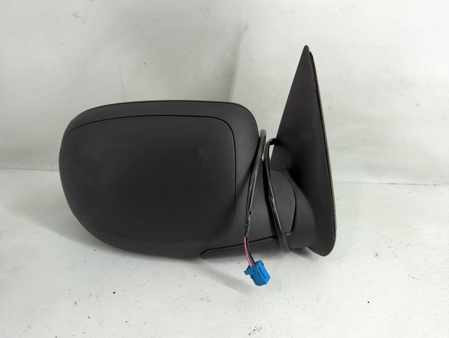 2003-2007 Chevrolet Silverado 1500 Passenger Side View Mirror - Right Door Mirror OEM Used - Oemusedautoparts1.com