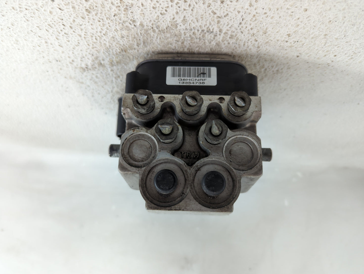 2003-2004 Chevrolet Silverado 1500 ABS Pump Control Module Replacement P/N:13354736 Fits Fits 2003 2004 OEM Used Auto Parts 