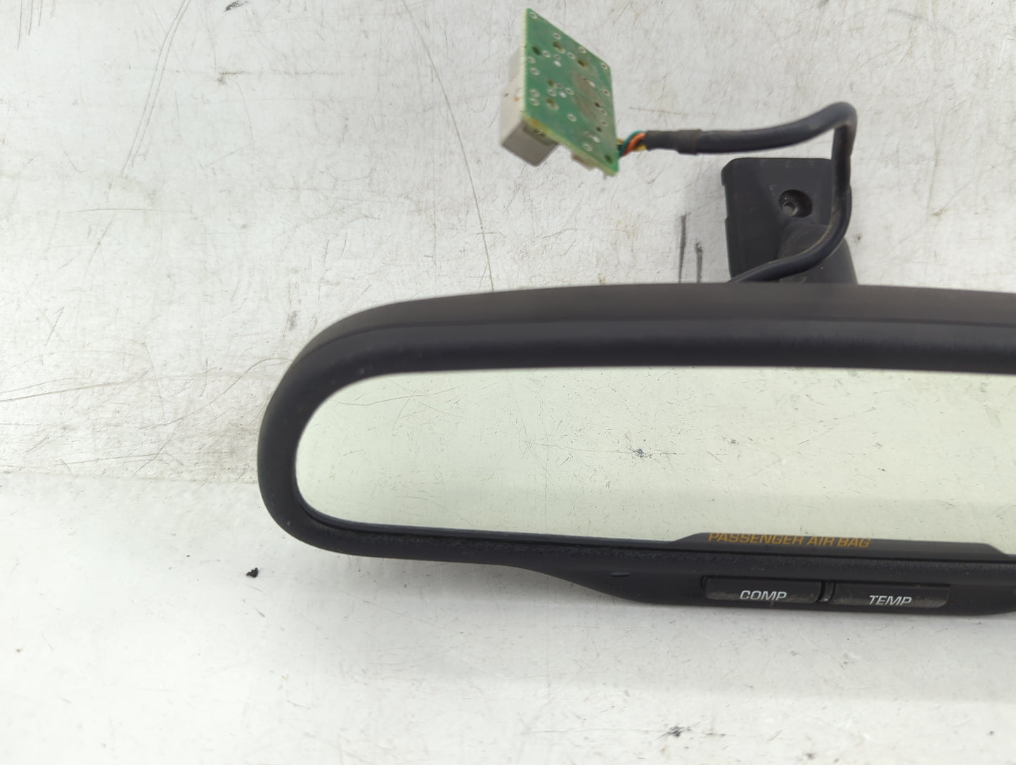 2003 Chevrolet Silverado 1500 Interior Rear View Mirror Replacement OEM P/N:15176974 Fits OEM Used Auto Parts - Oemusedautop