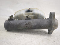 2003-2007 Chevrolet Silverado 1500 Brake Master Cylinder 1497526 - Oemusedautoparts1.com