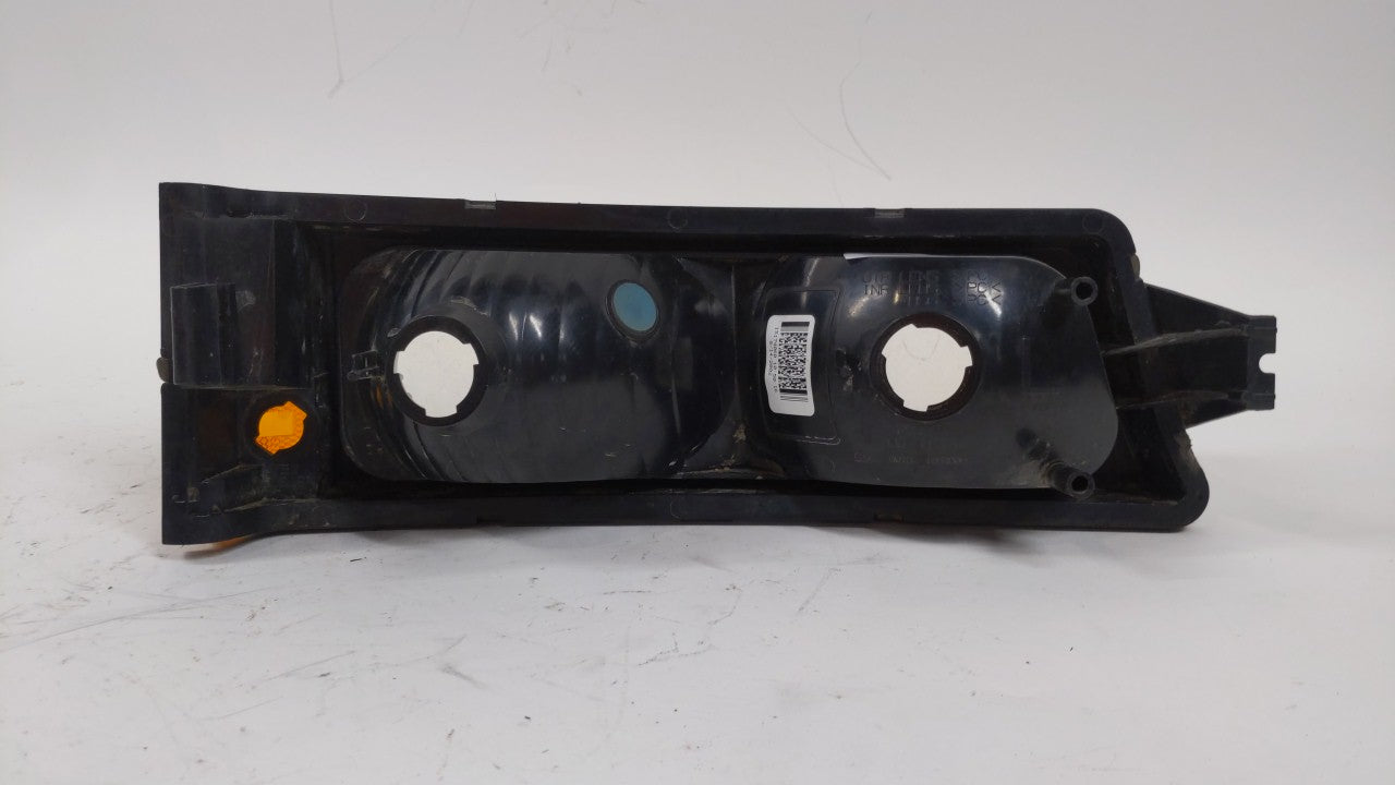 2003-2007 Chevrolet Silverado 1500 Driver Left Oem Front Light Lamp - Oemusedautoparts1.com