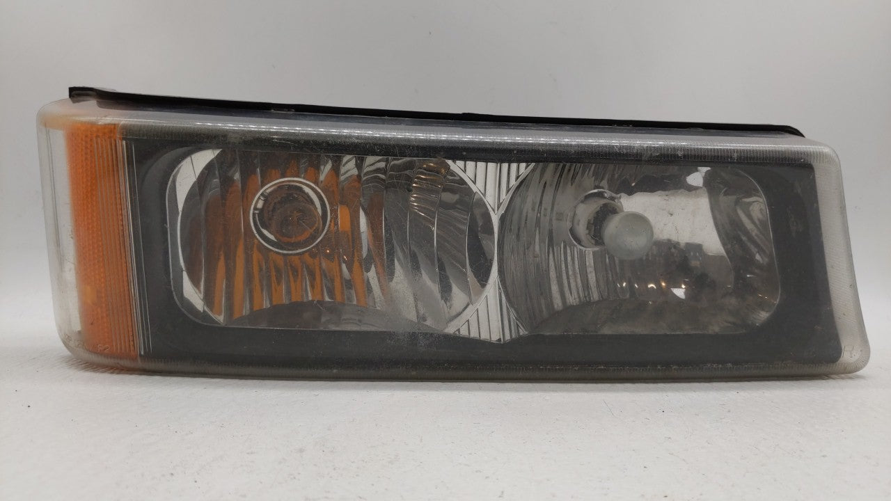 2003-2007 Chevrolet Silverado 1500 Passenger Right Oem Front Light Lamp - Oemusedautoparts1.com