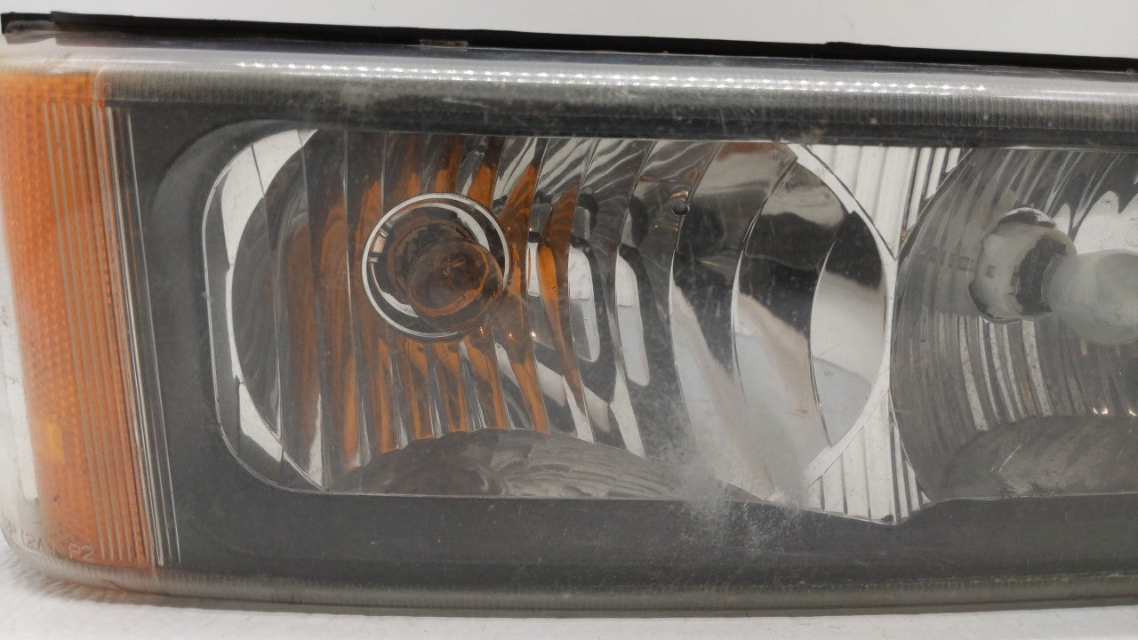 2003-2007 Chevrolet Silverado 1500 Passenger Right Oem Front Light Lamp - Oemusedautoparts1.com