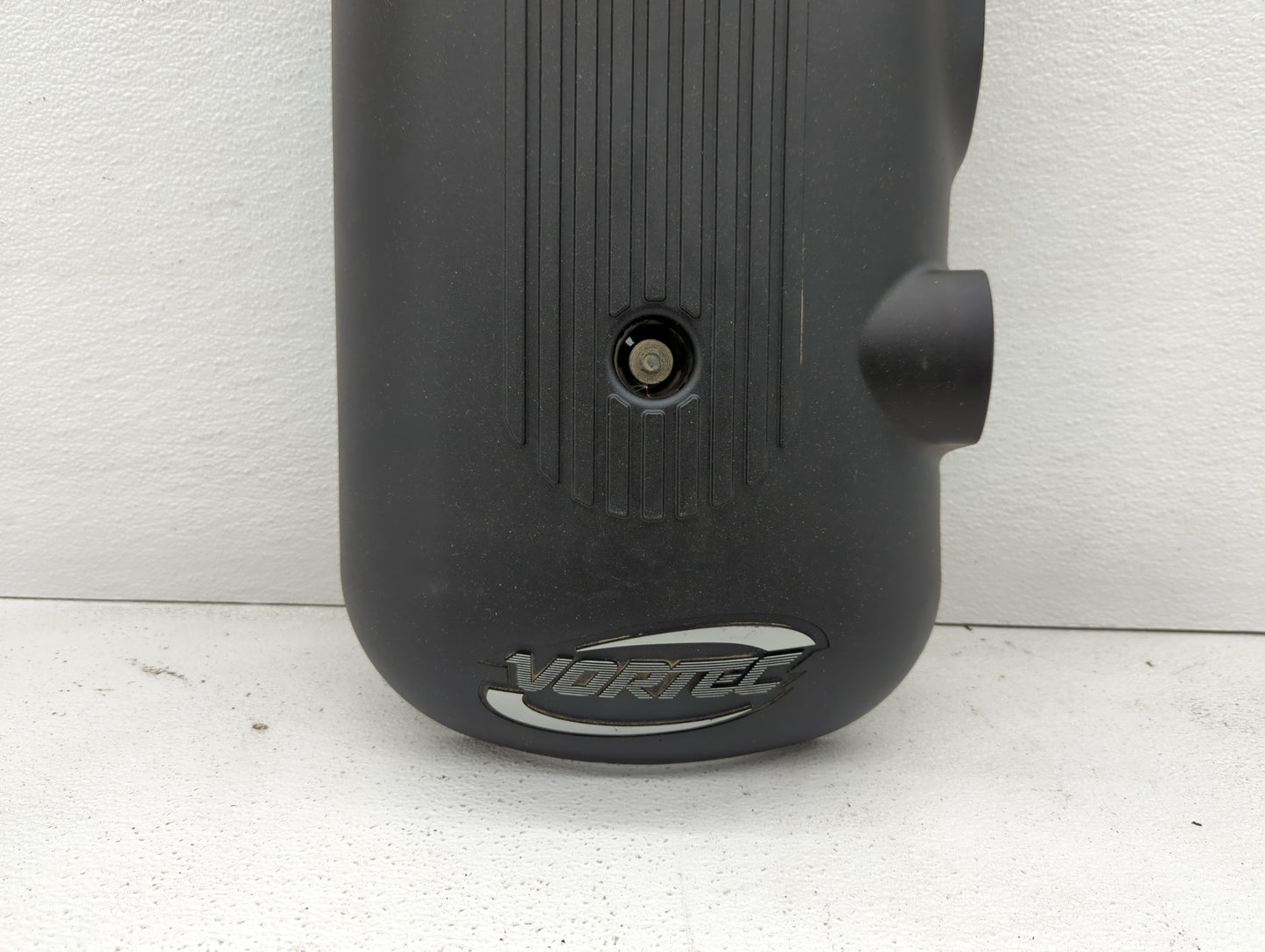 2003 Chevrolet Silverado 1500 Engine Cover - Oemusedautoparts1.com