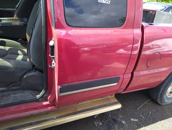 compare product 2000-2007 Chevrolet Silverado 1500 Driver Rear Door Oem 5030641