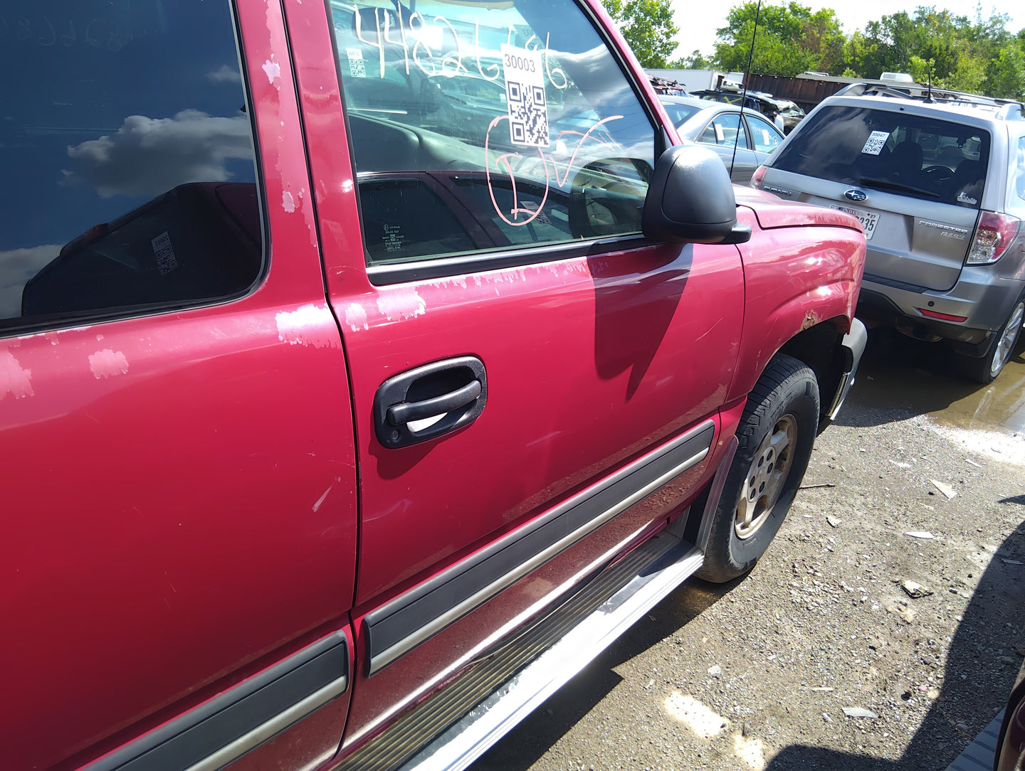 1999-2007 Chevrolet Silverado 1500 Passenger Front Door Oem 5030654 - Oemusedautoparts1.com