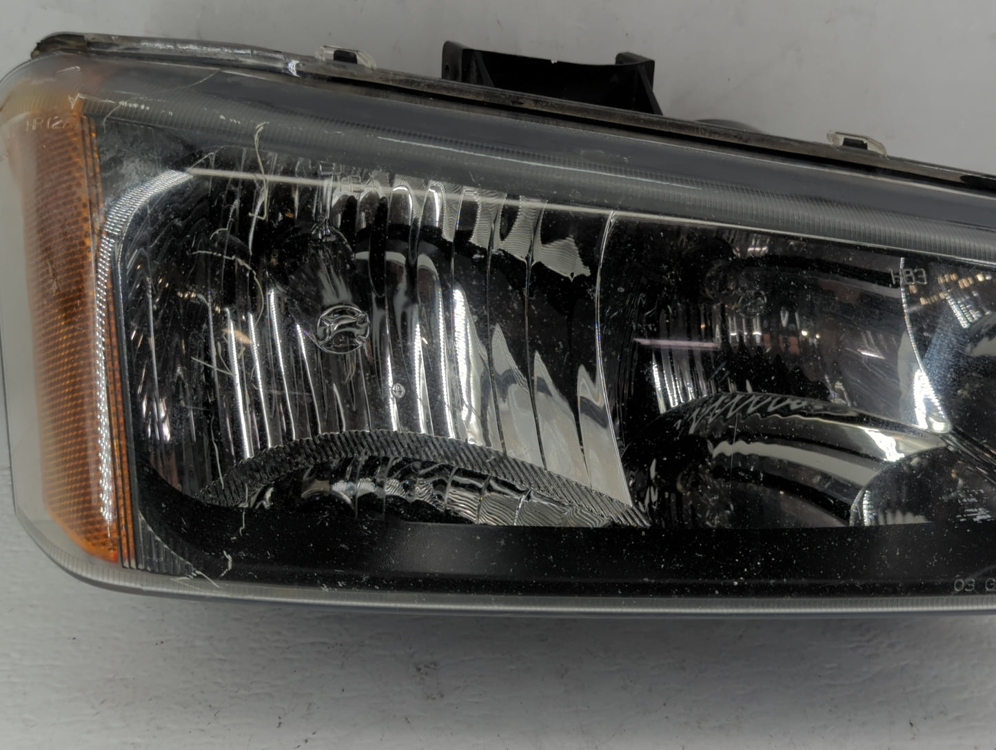 2003 Silverado 1500 Passenger Right Oem Head Light Headlight Lamp - Oemusedautoparts1.com