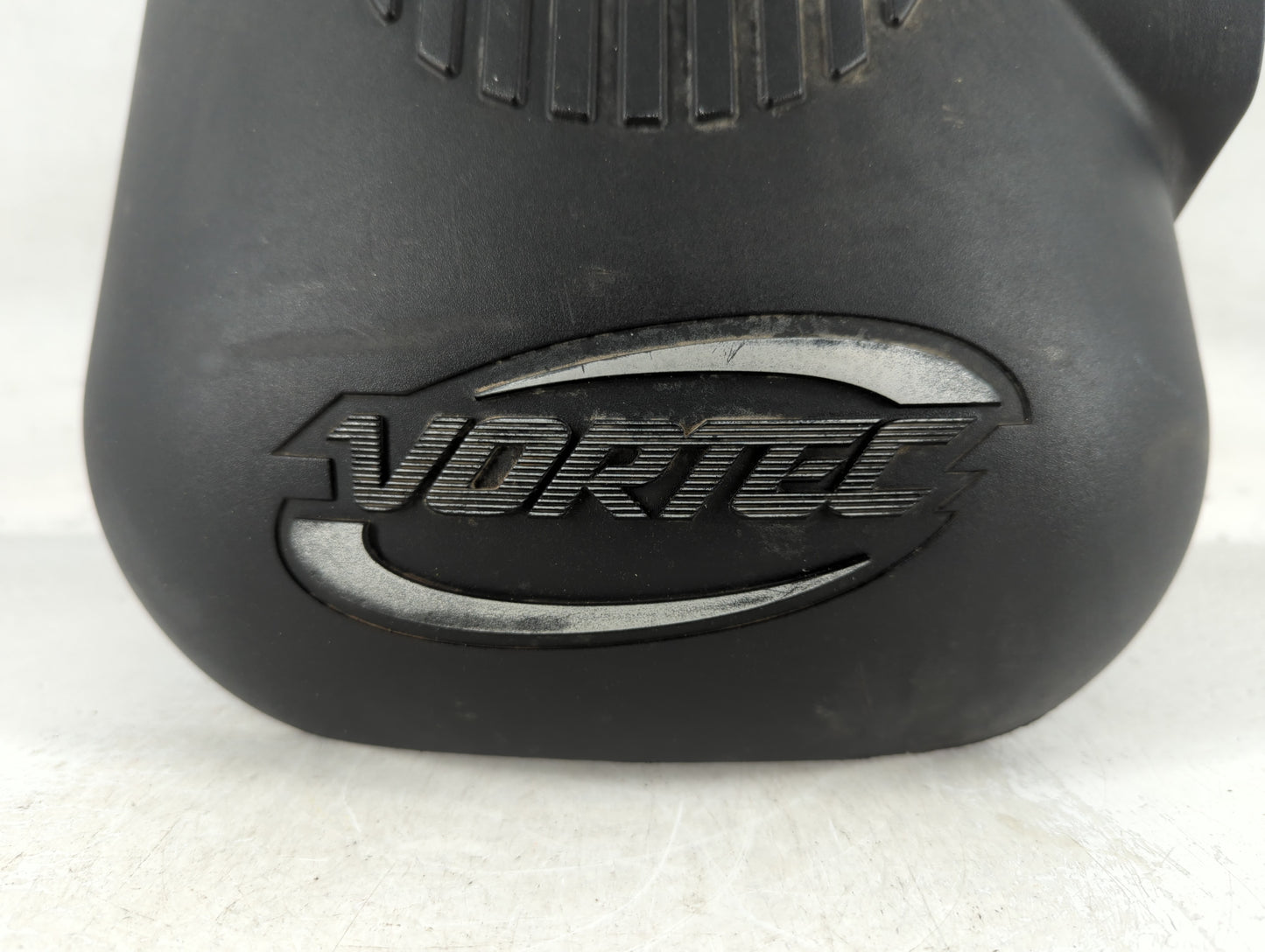 2003 Chevrolet Silverado 1500 Engine Cover - Oemusedautoparts1.com