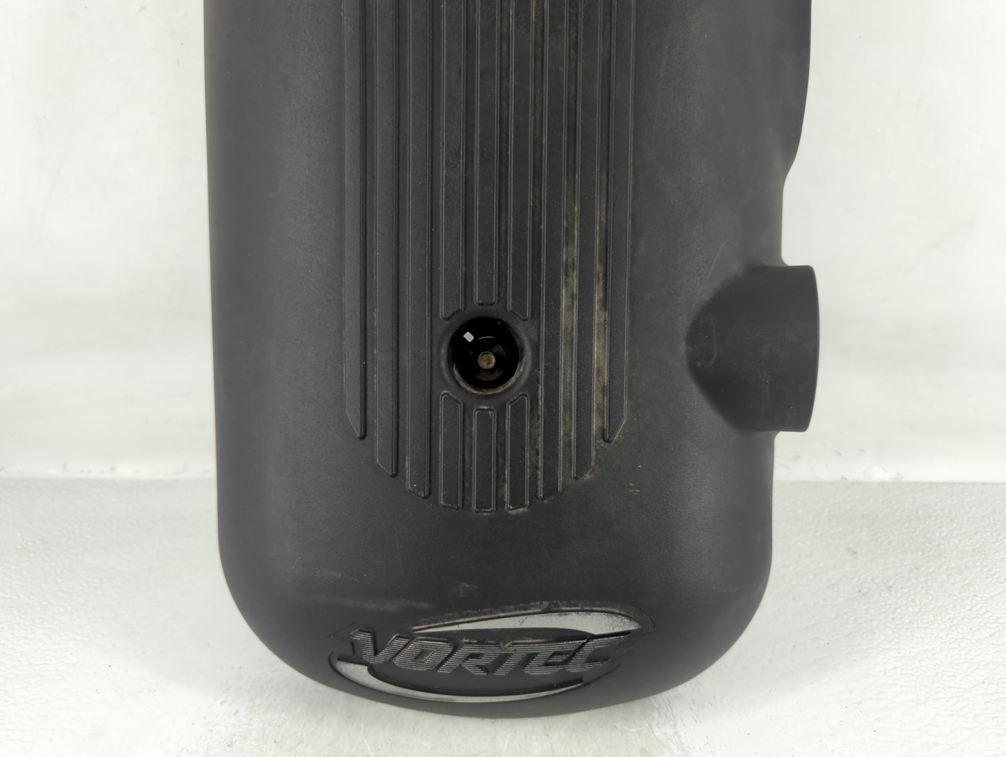 2003 Chevrolet Silverado 1500 Engine Cover - Oemusedautoparts1.com