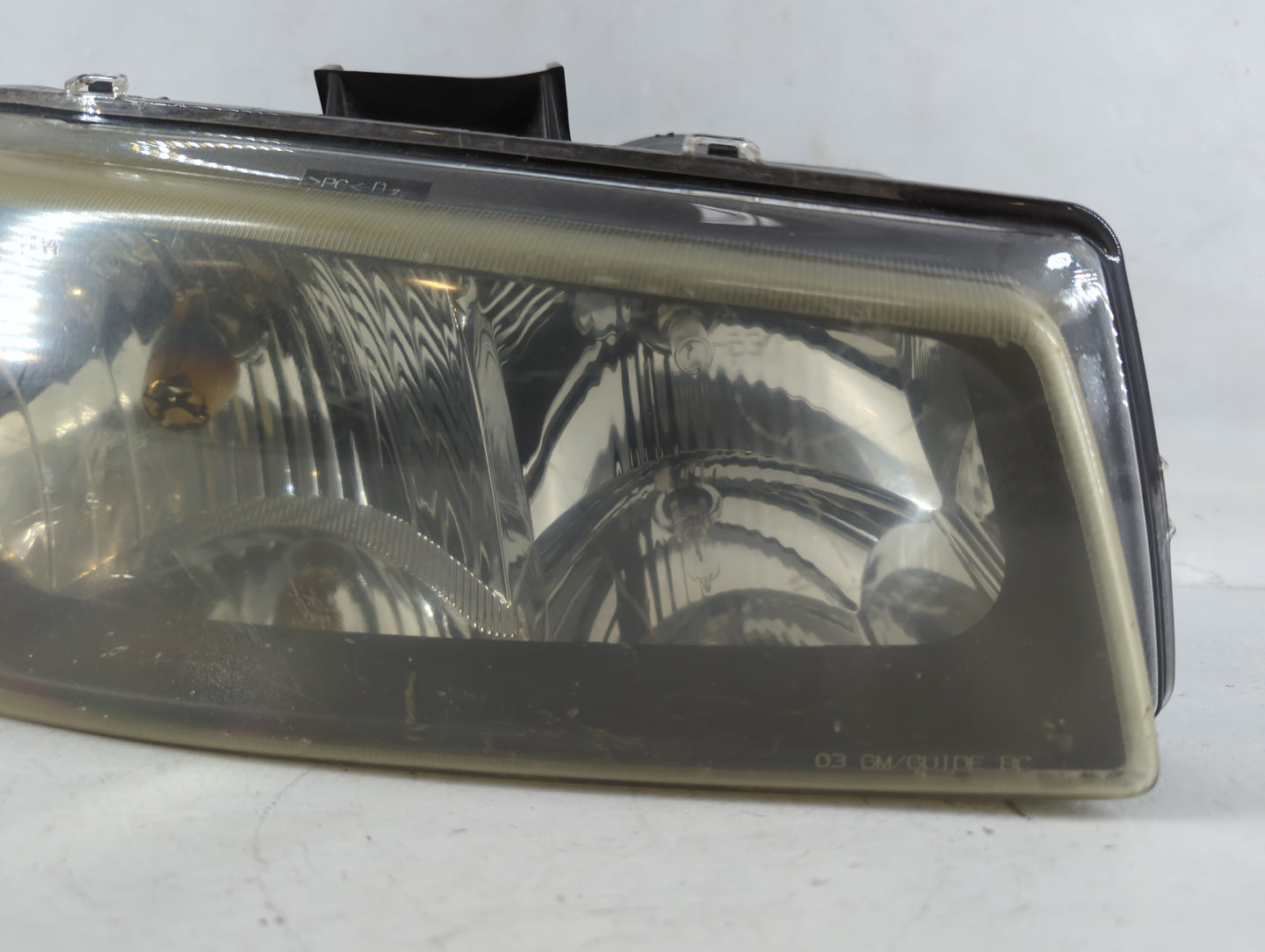 2003 Silverado 1500 Passenger Right Oem Head Light Headlight Lamp - Oemusedautoparts1.com