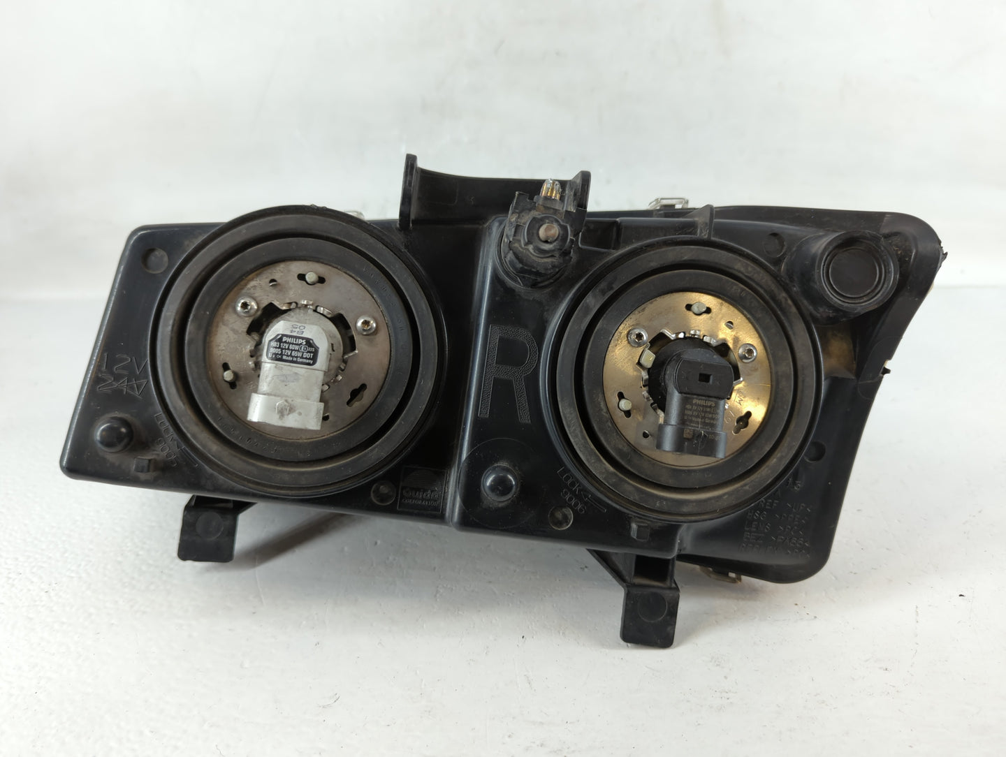 2003 Silverado 1500 Passenger Right Oem Head Light Headlight Lamp - Oemusedautoparts1.com
