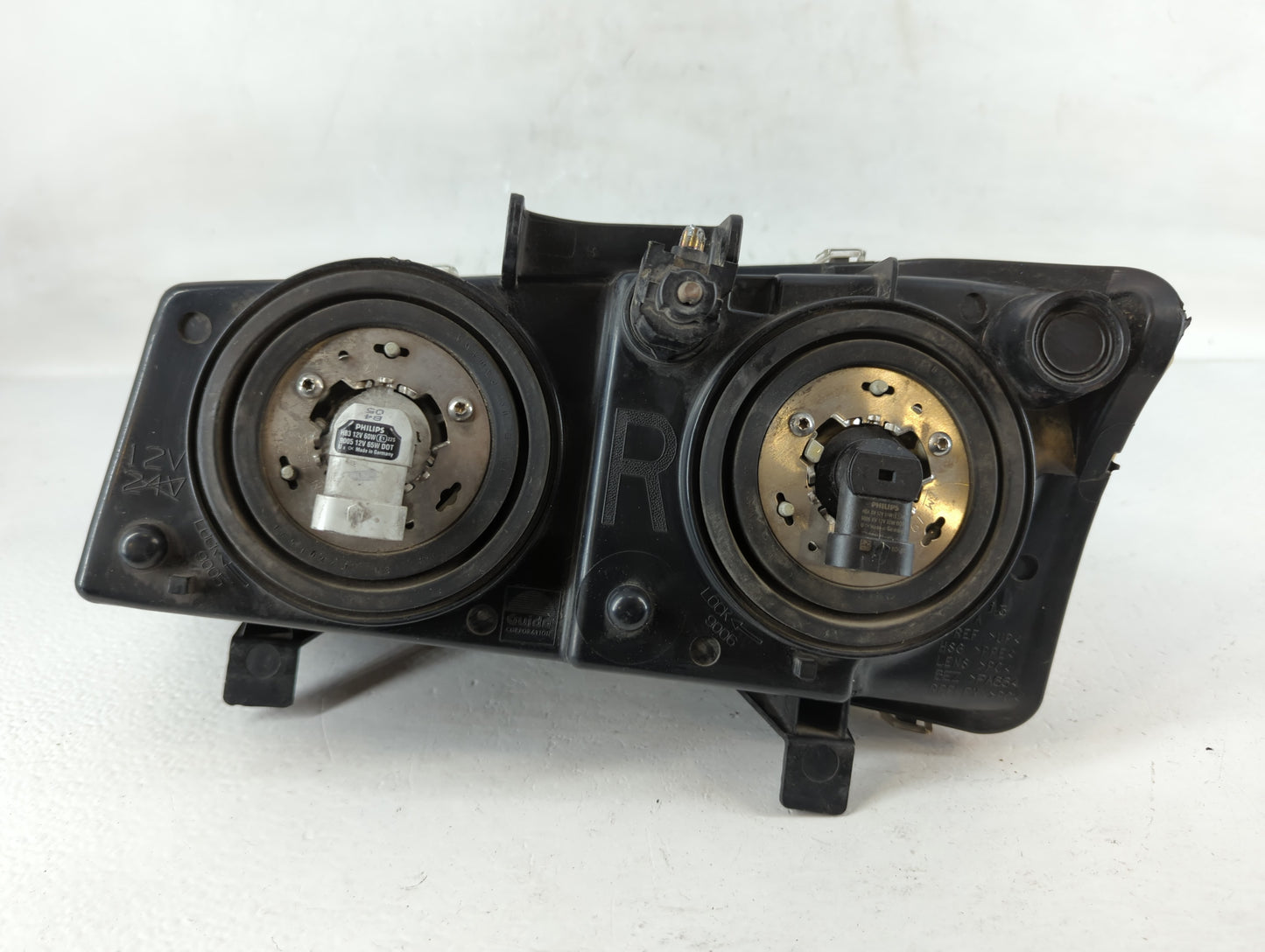 2003 Silverado 1500 Passenger Right Oem Head Light Headlight Lamp - Oemusedautoparts1.com
