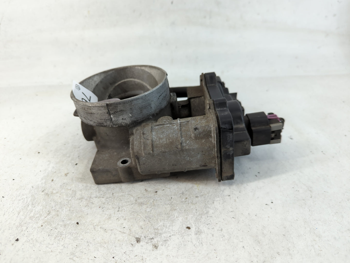 2003-2007 Chevrolet Silverado 1500 Throttle Body P/N:1257080 Fits Fits 2003 2004 2005 2006 2007 OEM Used Auto Parts - Oemuse