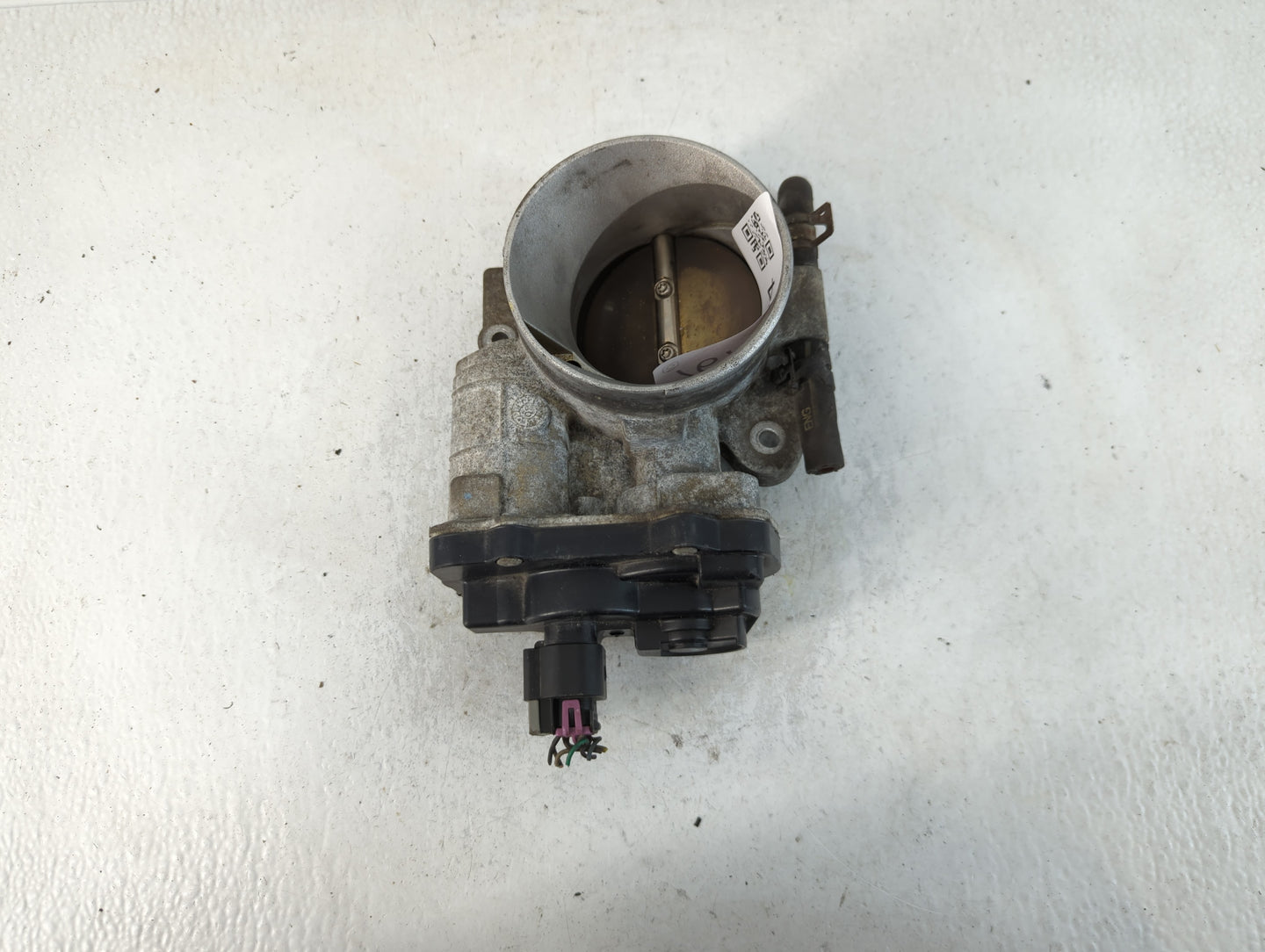 2003-2007 Chevrolet Silverado 1500 Throttle Body P/N:1257080 Fits Fits 2003 2004 2005 2006 2007 OEM Used Auto Parts - Oemuse