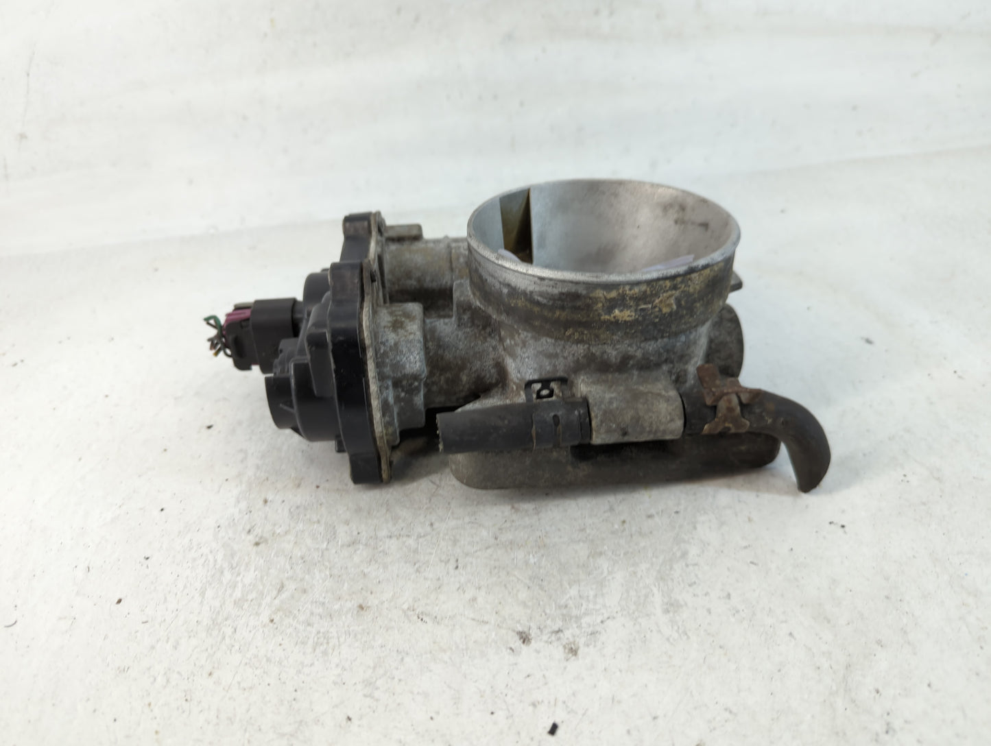 2003-2007 Chevrolet Silverado 1500 Throttle Body P/N:1257080 Fits Fits 2003 2004 2005 2006 2007 OEM Used Auto Parts - Oemuse