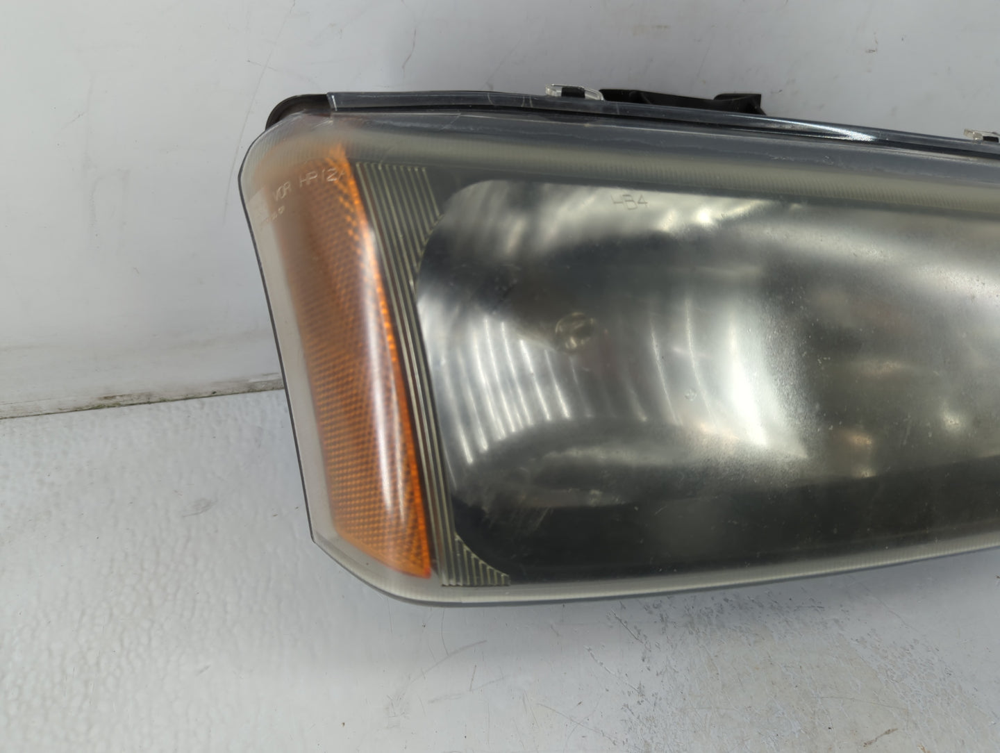 2003 Silverado 1500 Passenger Right Oem Head Light Headlight Lamp - Oemusedautoparts1.com