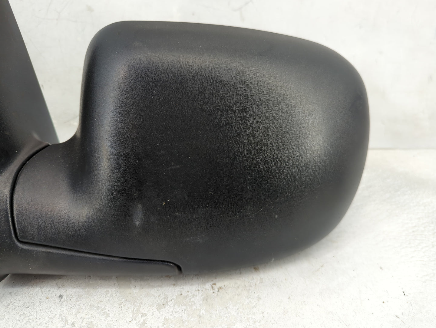 1999-2007 Chevrolet Silverado 1500 Driver Side View Mirror - Left Door Mirror OEM Used - Oemusedautoparts1.com