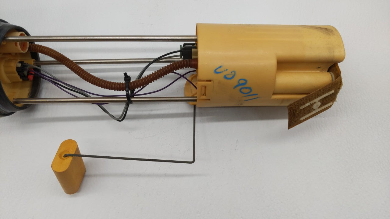 1999-2003 Chevrolet Silverado 2500 Electrical Gas Fuel Pump Assembly - Oemusedautoparts1.com