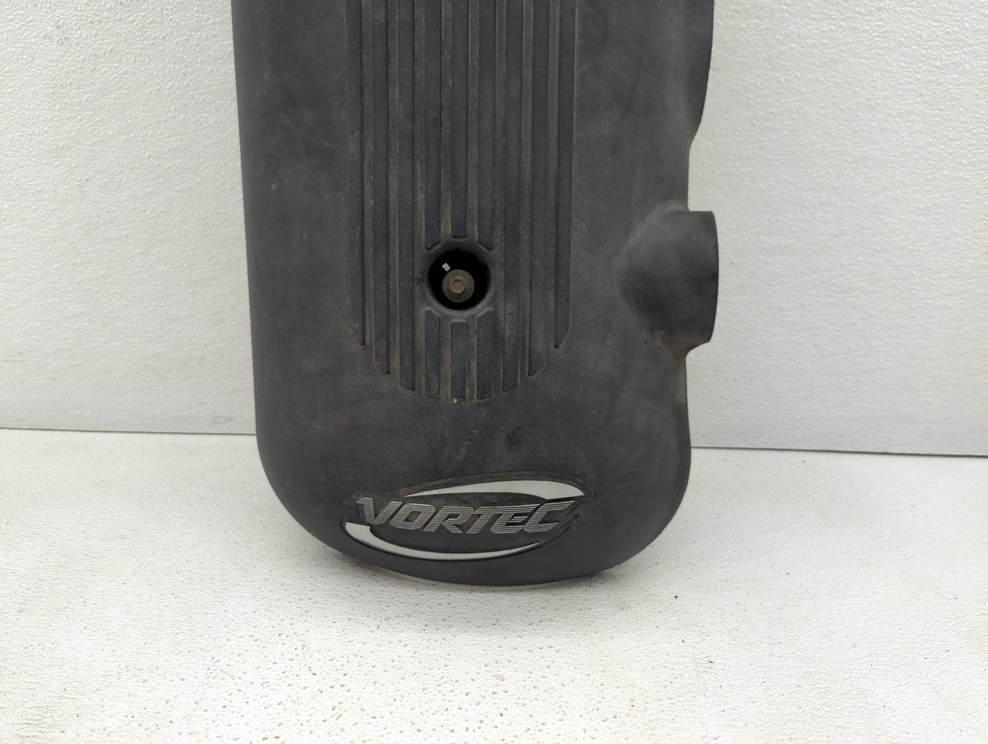 2003 Chevrolet Silverado 2500 Engine Cover - Oemusedautoparts1.com