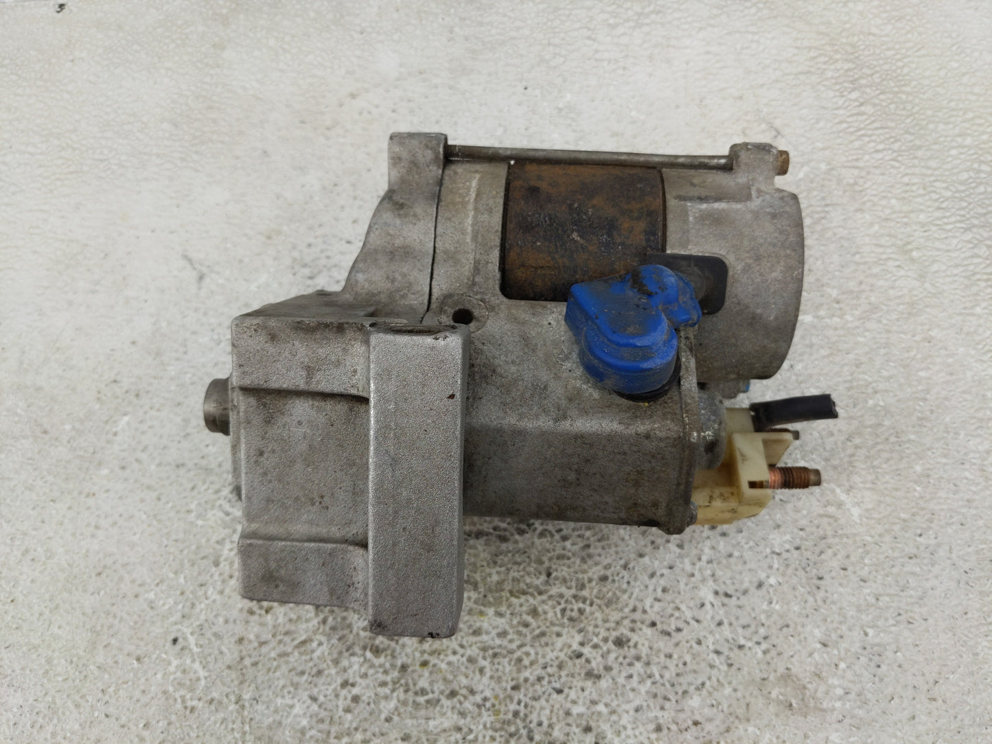2003-2007 Chevrolet Silverado 2500 Car Starter Motor Solenoid OEM Fits Fits 2003 2004 2005 2006 2007 OEM Used Auto Parts - O