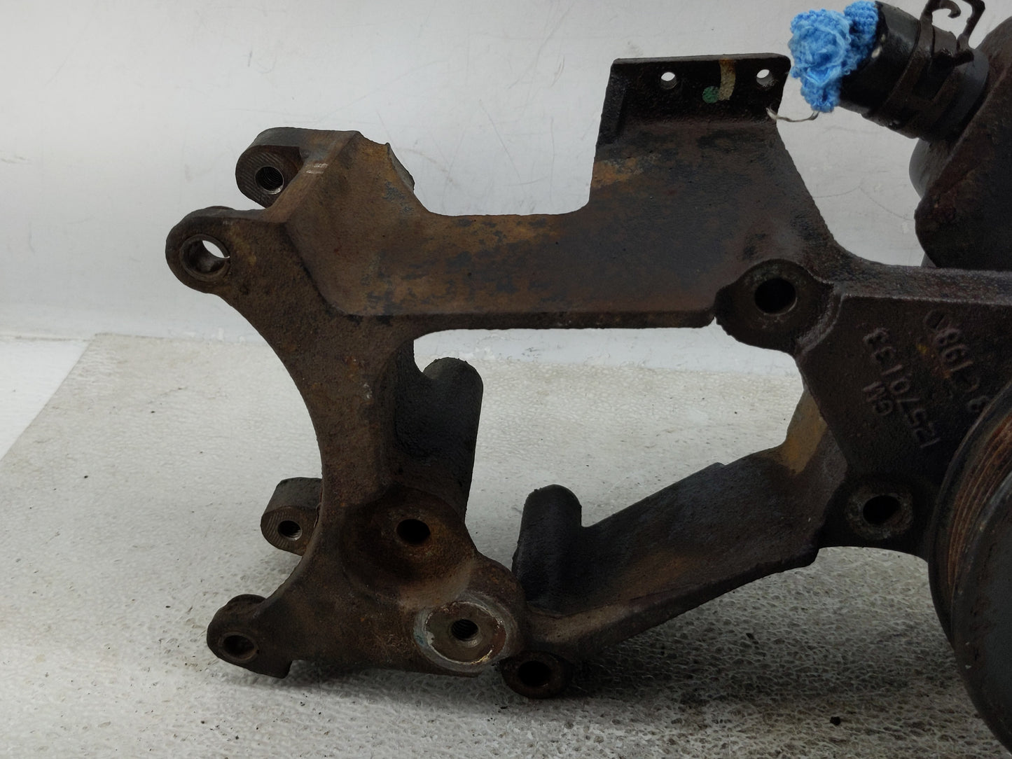 2001-2006 Chevrolet Silverado 2500 Power Steering Column Pump Oem - Oemusedautoparts1.com