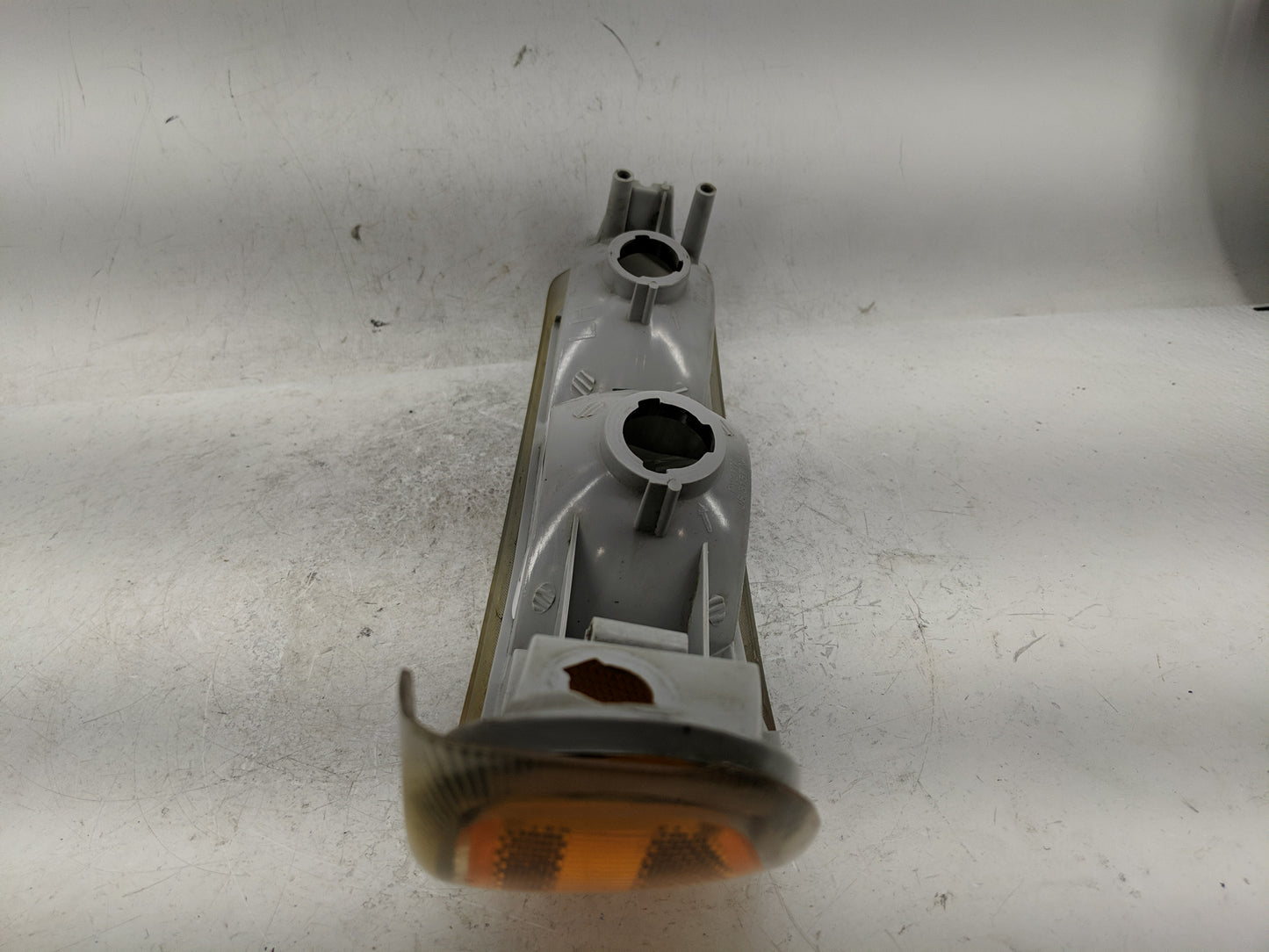 2000-2006 Chevrolet Suburban 1500 Driver Left Oem Front Light Lamp - Oemusedautoparts1.com