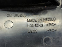 2000-2003 Chevrolet Suburban 1500 Tail Light Assembly Passenger Right OEM P/N:16525376 Fits Fits 2000 2001 2002 2003 OEM Use