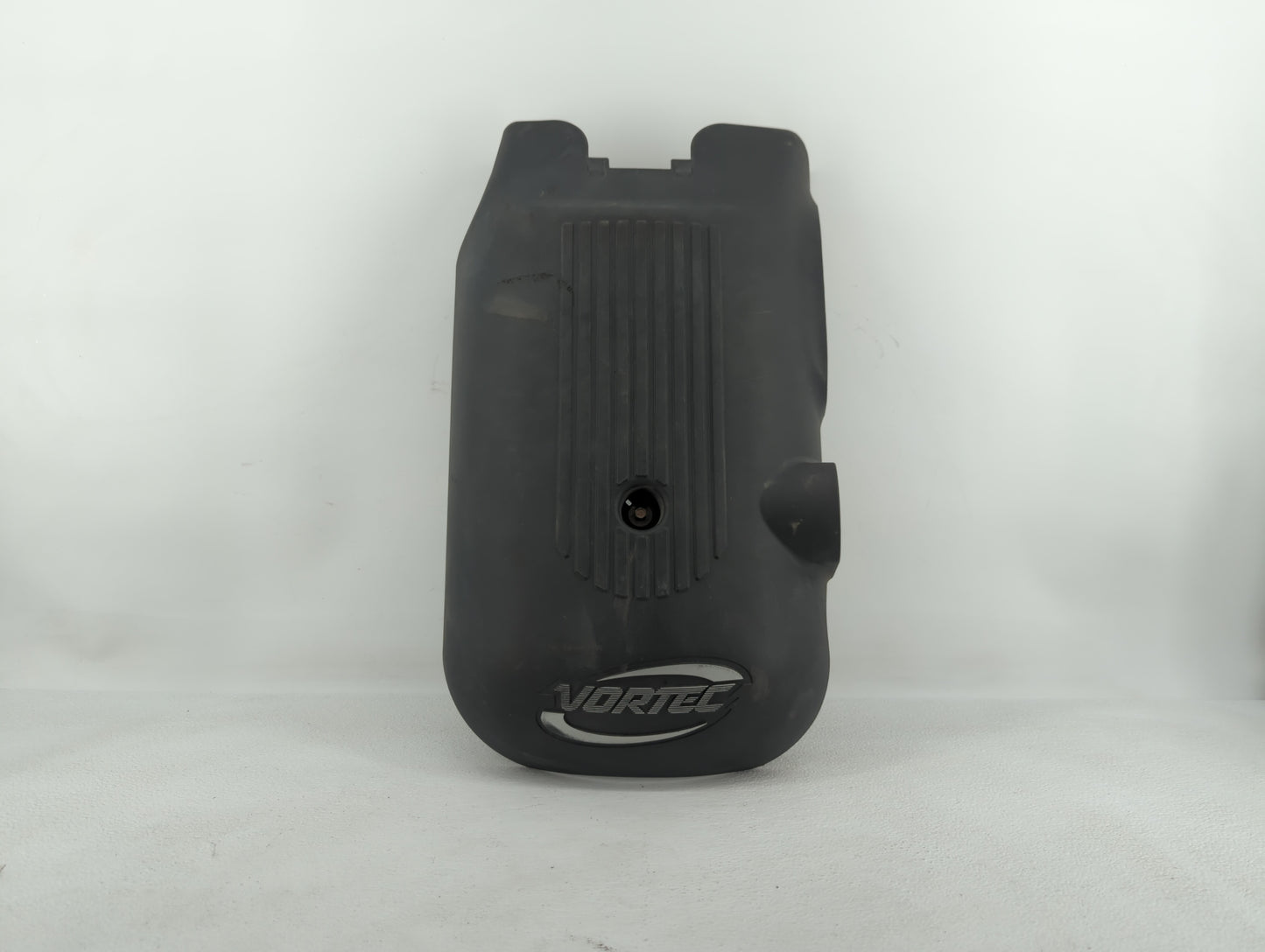 2003 Chevrolet Suburban 1500 Engine Cover - Oemusedautoparts1.com
