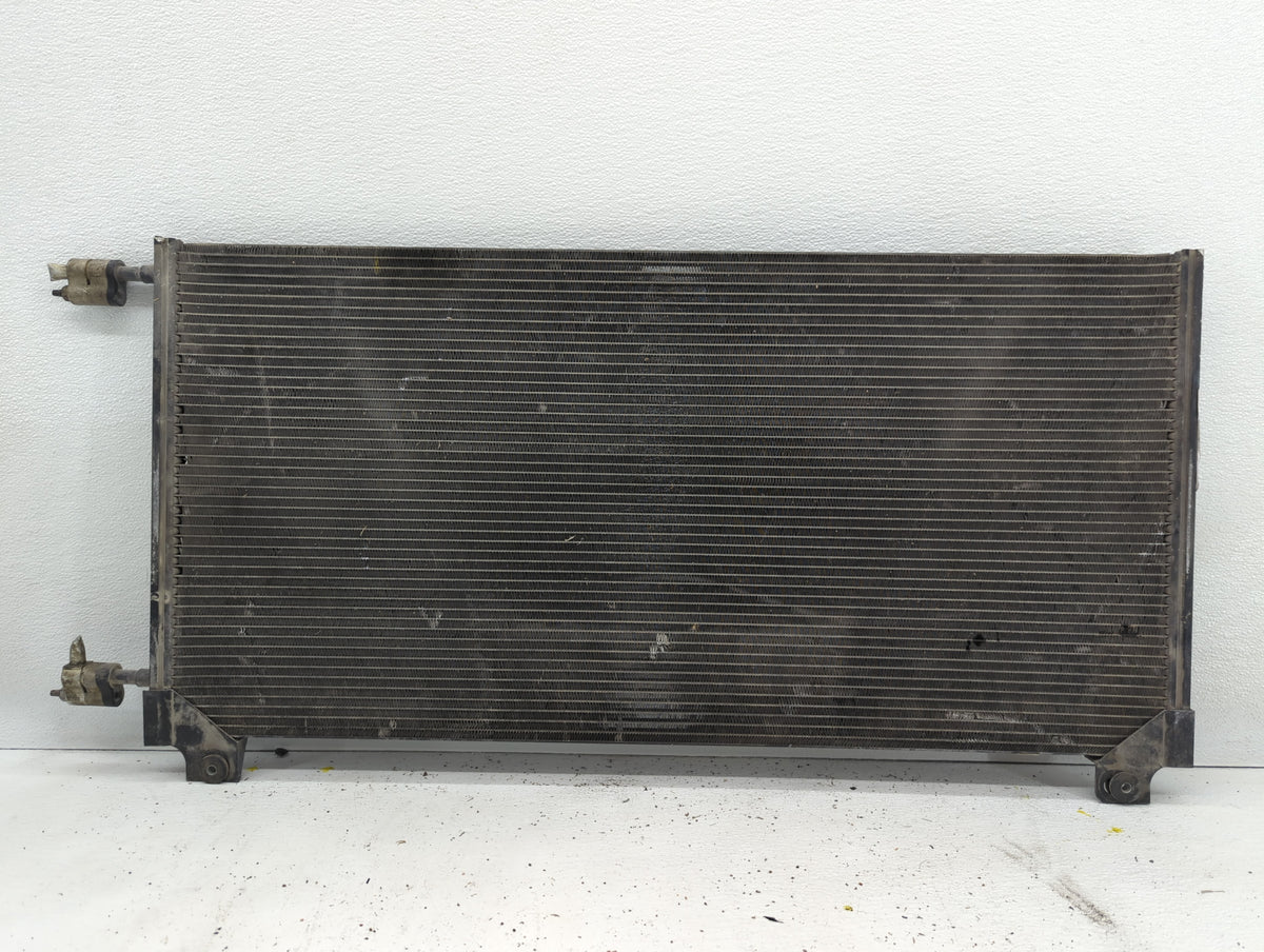 Chevrolet Suburban 1500 Left Radiator Fan Motor Assembly Black 629969 - Oemusedautoparts1.com
