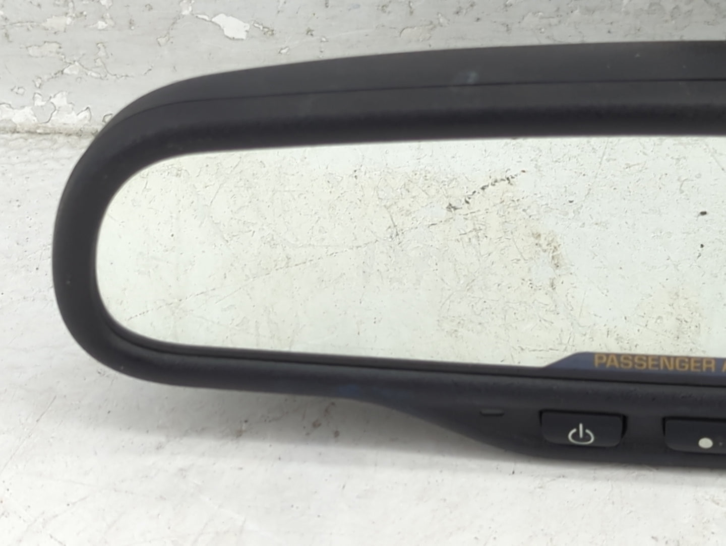 2003 Chevrolet Suburban 1500 Interior Rear View Mirror Replacement OEM Fits OEM Used Auto Parts - Oemusedautoparts1.com