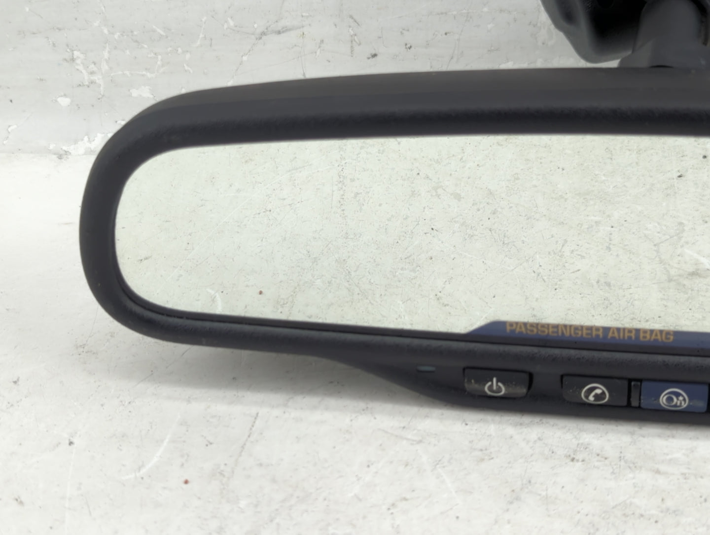 2003 Chevrolet Tahoe Interior Rear View Mirror Replacement OEM P/N:E11015322 Fits OEM Used Auto Parts - Oemusedautoparts1.co