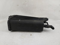 2003 Chevrolet Tahoe Fuel Vapor Charcoal Canister - Oemusedautoparts1.com