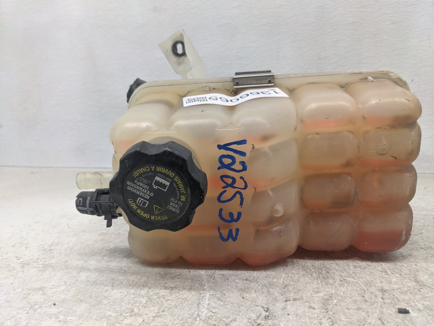 2003 Chevrolet Tahoe Windshield Washer Fluid Reservoir Bottle Oem - Oemusedautoparts1.com
