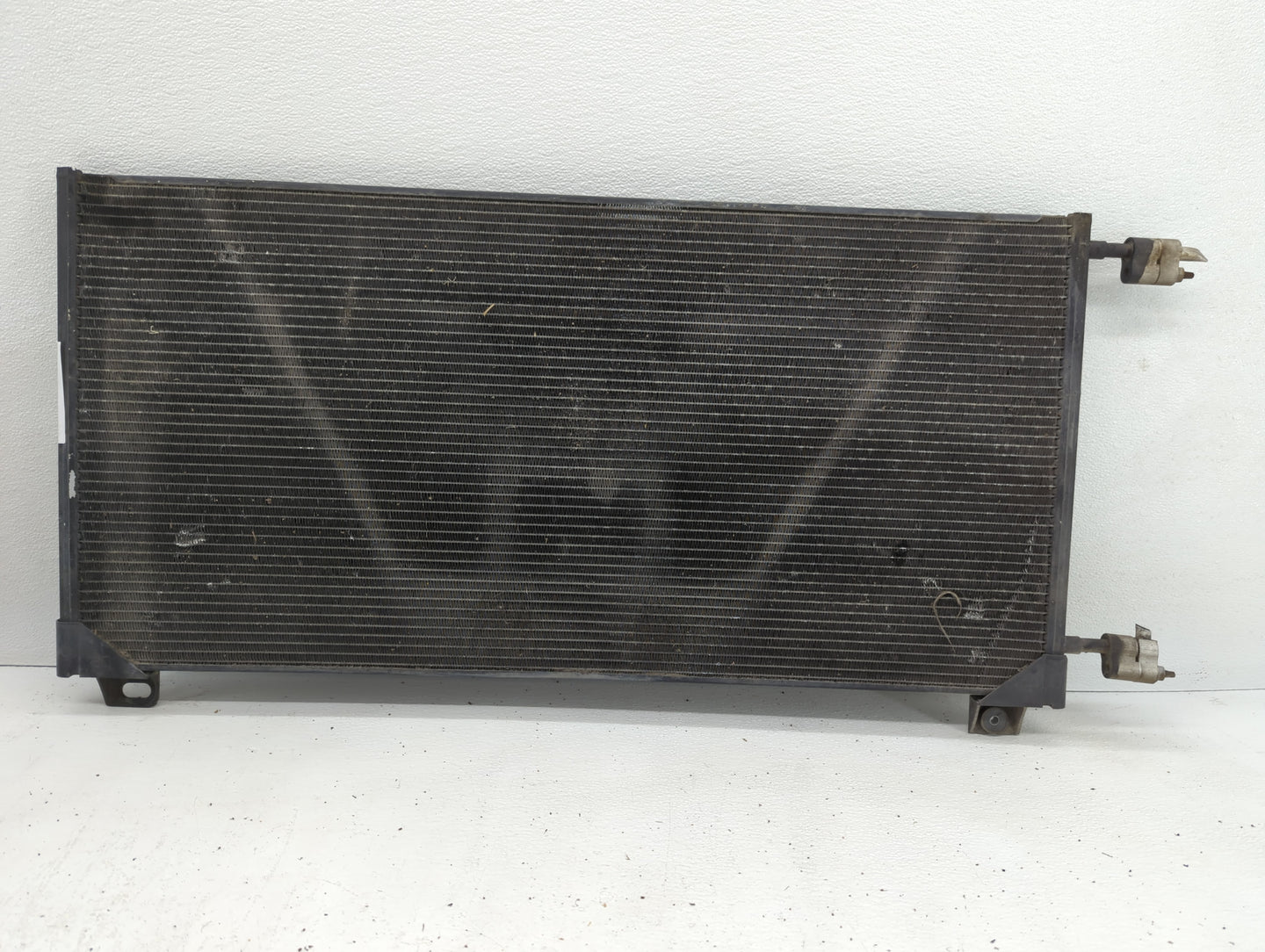 Chevrolet Tahoe Left Radiator Fan Motor Assembly - Oemusedautoparts1.com