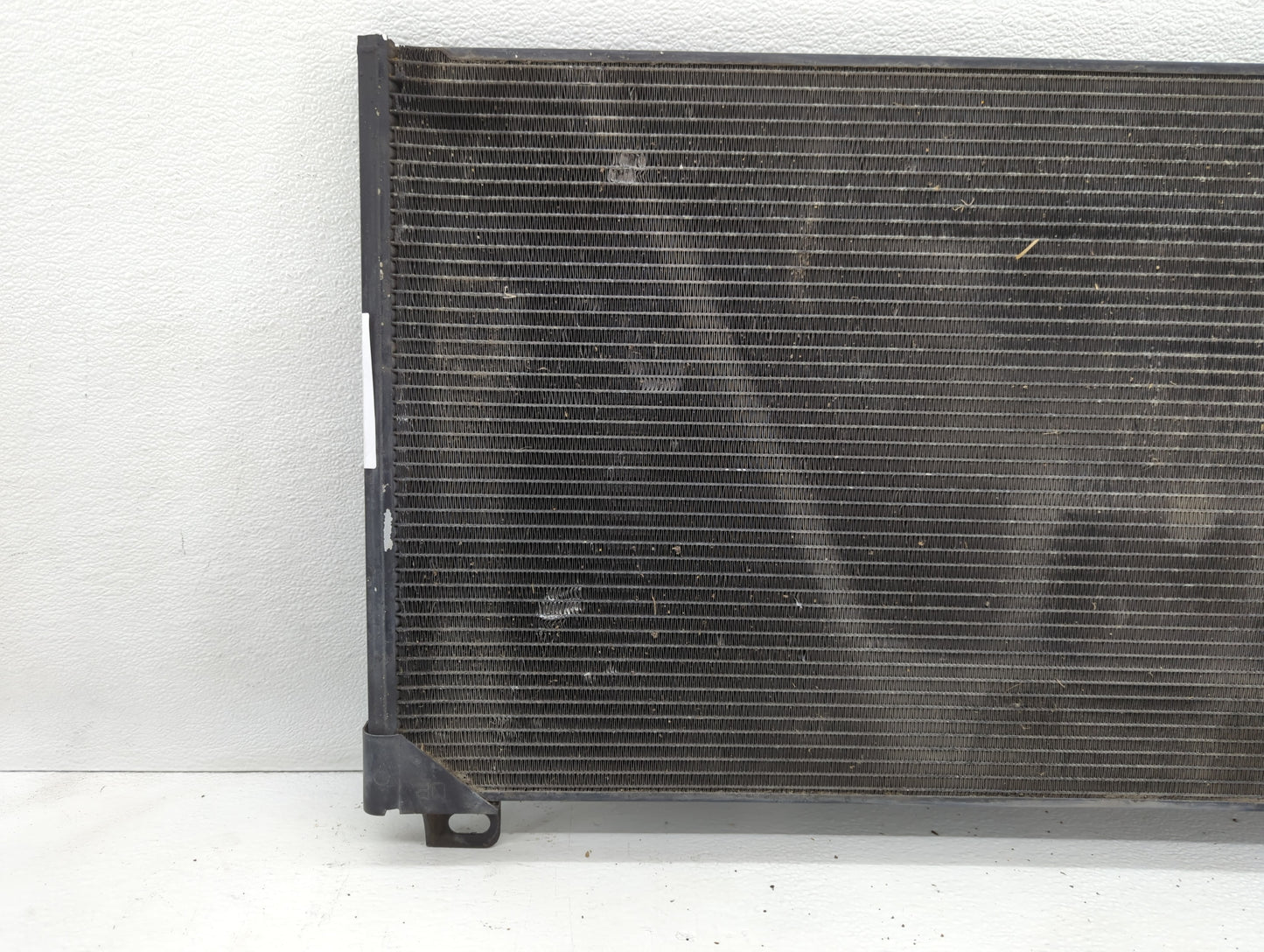 Chevrolet Tahoe Left Radiator Fan Motor Assembly - Oemusedautoparts1.com